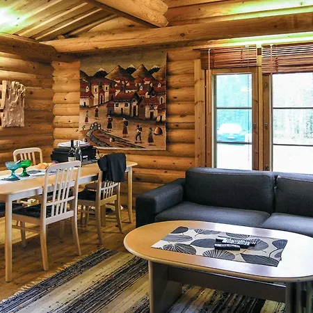 Holiday home Maentyranta By Interhome Kanarvikko