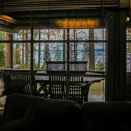 Holiday home Maentyranta By Interhome Kanarvikko