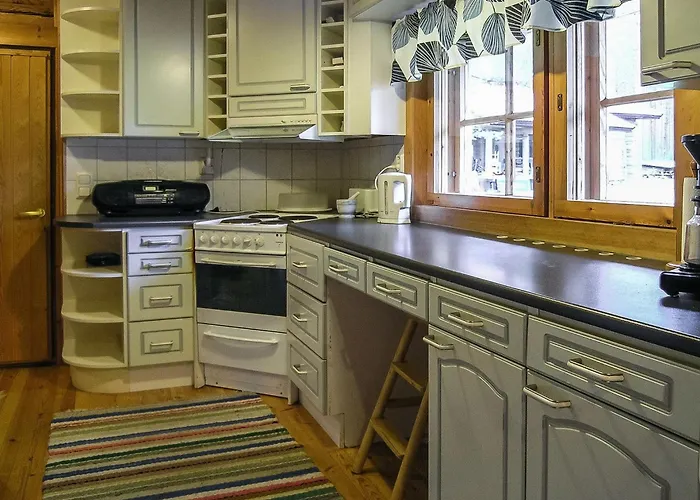 Maentyranta By Interhome * Kanarvikko