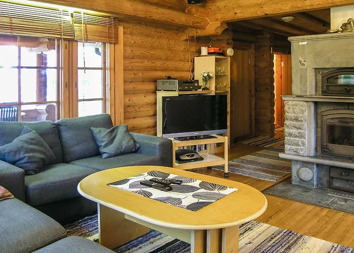 Maentyranta By Interhome Semesterbostad Kanarvikko